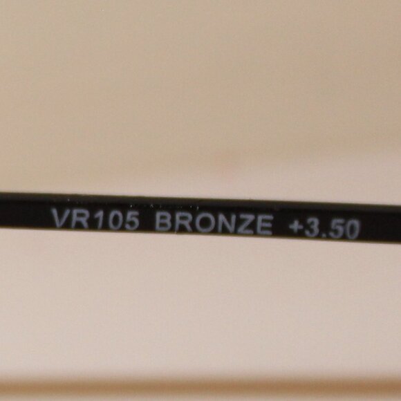 Hilco Reading Glasses +3.25 (VR105) - Picture 5 of 6